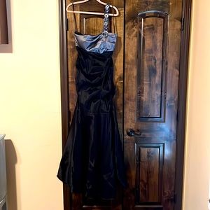 Blonde Nights by Stacy Sklar mermaid style prom dress. Size Junior 15